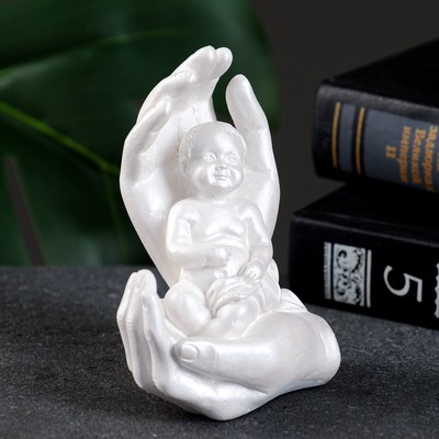 Фигурка гипс «Ангел на ручках сидит», перламутр, 10×6×4 см