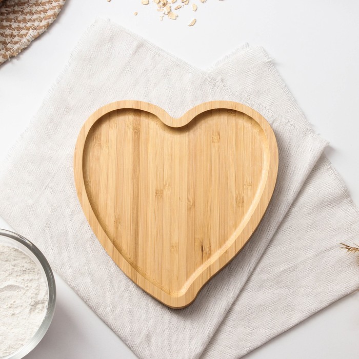 Блюдо для подачи Доляна Striata heart, 19,5×19,5×1,3 см, бамбук - фото 1908848377
