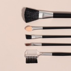 Набор кистей для макияжа «Compact», 5 предметов, футляр с зеркалом, цвет чёрный - фото 7525094