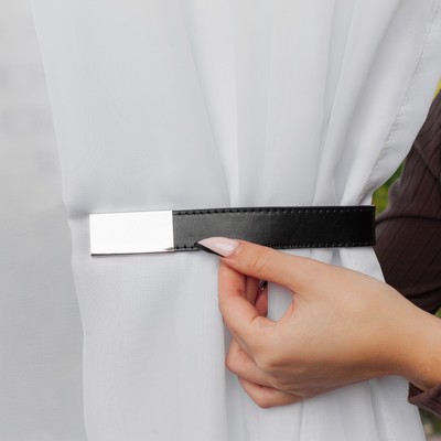 Подхват для штор из кожзаменителя, 35×2.5 см, чёрный