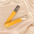 Подхват для штор из кожзаменителя, 35 × 2,5 см, цвет жёлтый - Фото 2