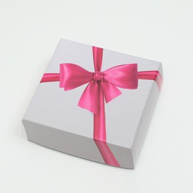 

Коробка крышка-дно "Алый бант", без окна, 16 х 15,5 х 6 см