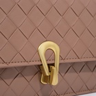 Сумка женская мессенджер на клапане, 22×8×14 см, коричневая - Фото 4