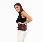 Сумка женская на клапане, цвет тёмно-коричневый - Фото 2