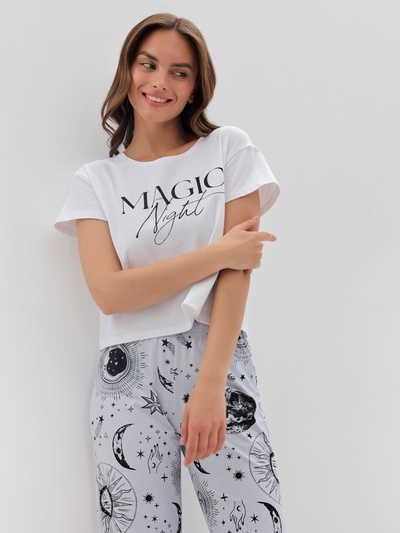 Пижама женская (футболка, брюки) KAFTAN Magic night, размер 40-42, белая