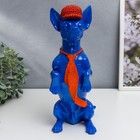 Сувенир полистоун "Той-терьер в кепке и галстуке" синий с оранжевым 29,5х14х11,5 см - фото 9614302
