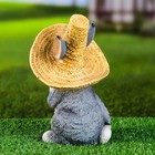 Садовая фигура "Зайка в соломенной шляпе с бабочкой" 12x13x22см - Фото 6