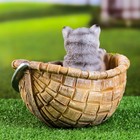Фигурное кашпо "Котенок в корзинке" 23x21x18см - Фото 3