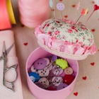 Игольница со шкатулкой для хранения мелочей, 8×7.8×7.8 см, цвет розовый - Фото 7