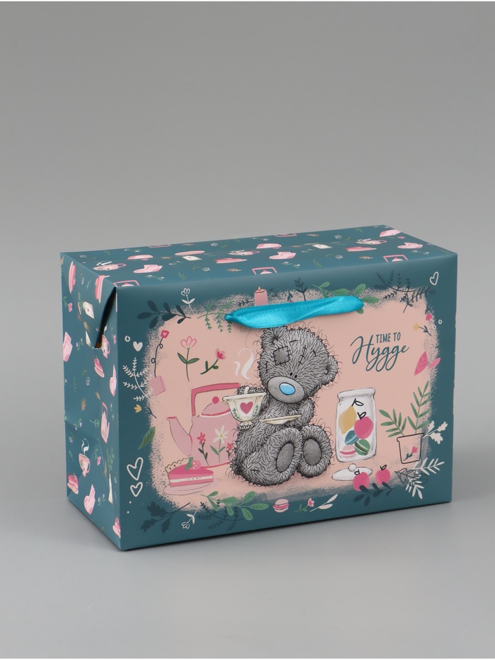 Пакет - коробка подарочный «Время обниматься», 28×20×13 см