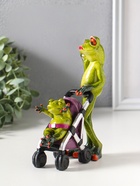 Фигурка полистоун лак «Лягуха: Мамочка с малышом в коляске», 16.7×6.3×15.5 см - Фото 4