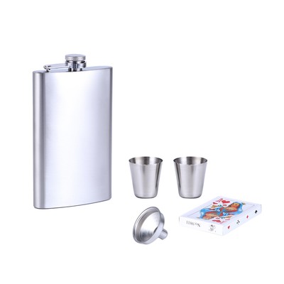 Подарочный набор 5 в 1, фляжка 300 мл, рюмки 30 мл, воронка 2.5×3.5 см, карты 54 шт., металл, пластик