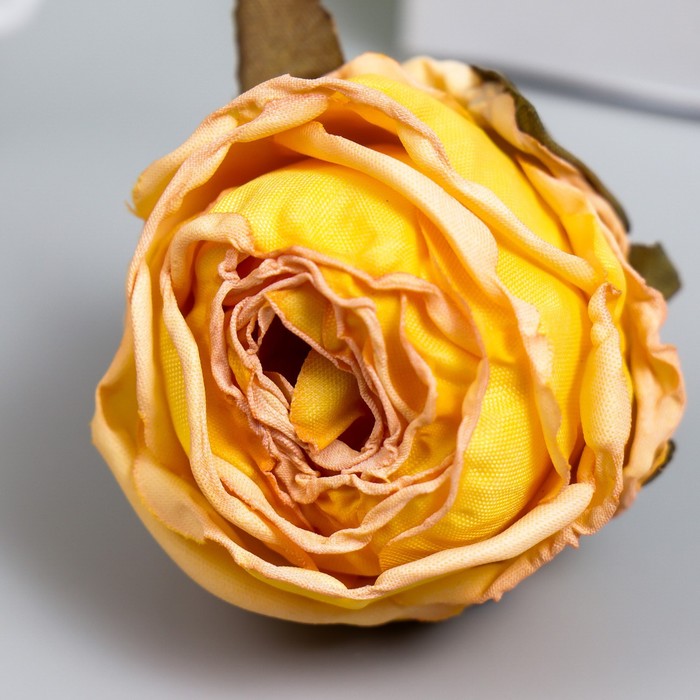 Бутон на ножке для декорирования "Пионовидная роза жёлтая" 4х5 см - фото 1911698891
