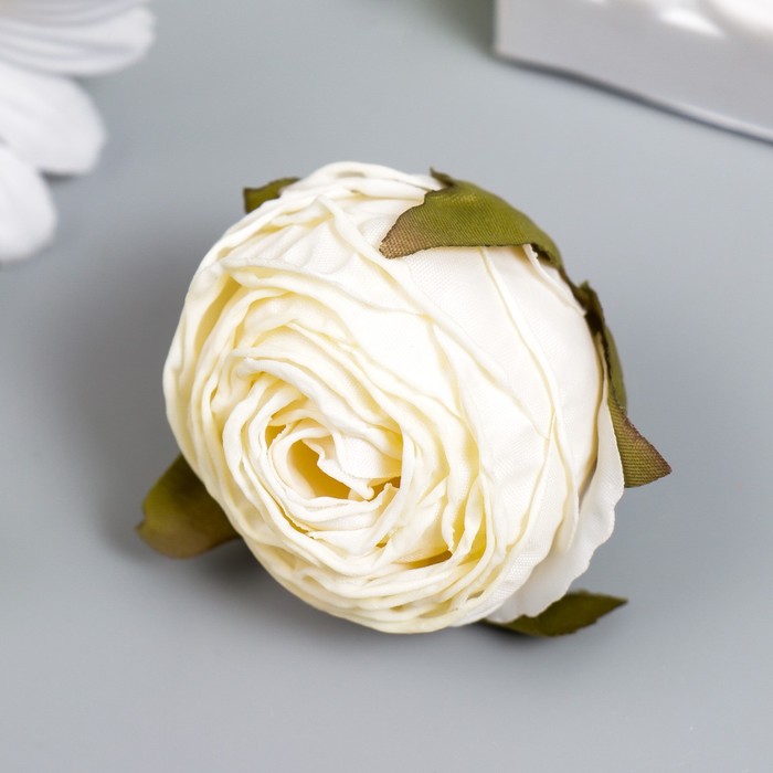 Бутон на ножке для декорирования "Пионовидная роза сливочная" 4х5 см - фото 1911698893