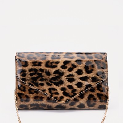 Сумка-клатч на клапане, цвет коричневый