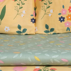 

Постельное бельё LoveLife 1,5 сп «Полевые цветочки» 143х215см, 150х225см, 50х70см-2шт