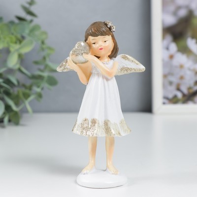 Сувенир полистоун "Ангелочек-девочка в белом  платье с сердечком" блеск 11х6,4х3,3 см  7788559