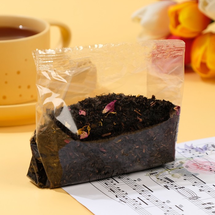 Чай черный "Любимой бабушке" клубника со сливками, 50 г - фото 1905966978