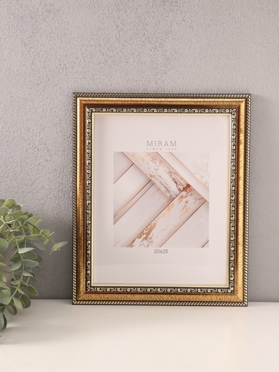 Фоторамка для фото 20×25 см «МИРАМ», пластик, золото, (пластиковый экран)