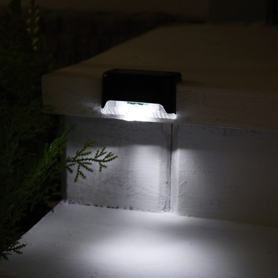 Садовый светильник на солнечной батарее, 8 × 4.5 × 4.5 см, 1 LED, свечение белое, чёрный