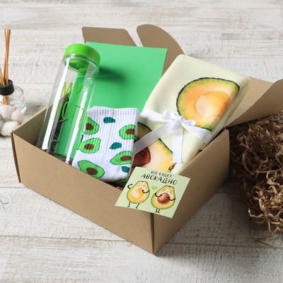 Набор подарочный «Этель. АвокадоТайм», плед 75×100 см, носки 36-41 (23-27 см), бутылка, блокнот