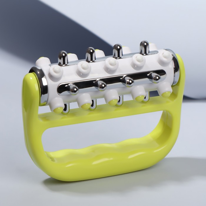 Массажёр, универсальный, 13,5 × 11,5 × 5 см, цвет жёлтый/зелёный 27154