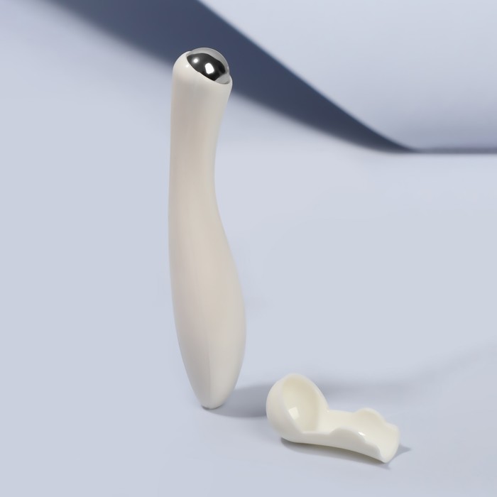 Массажёр для лица, 12 × 2,2 × 2,2 см, цвет белый 27155