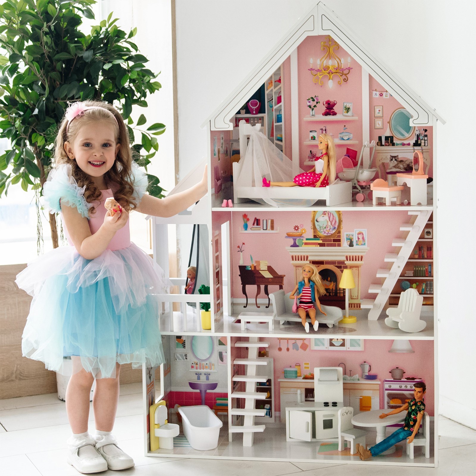Деревянный кукольный домик «Мэделин Авеню» с мебелью, 28 предметов