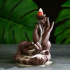 Подставка для благовоний TAKE IT EASY «Руки», набор благовоний конусы, стелющийся дым, 14×11 см - Фото 1