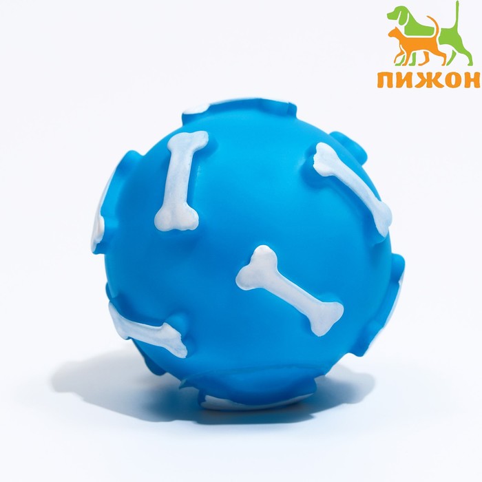 Игрушка пищащая "Шар с косточками"для собак, 8 см, синяя - Фото 1