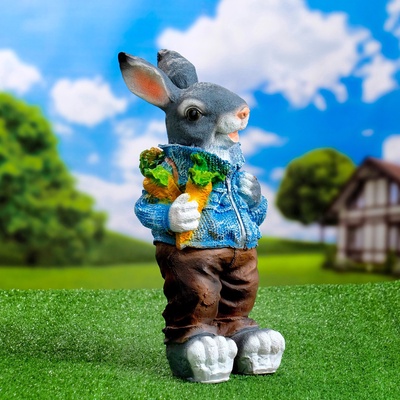 Садовая фигура из полистоуна «Зайка с морковкой и рюкзаком», 40×14×18 см