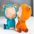 Набор фигурок 2 шт. полистоун «Малыши в комбинезонах с ушками - первый поцелуй», 9.5×6×5 см  (артикул 7623805)  большой выбор товаров оптом и в розницу по низким ценам с доставкой