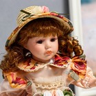 Кукла коллекционная керамика "Клара в платье с розами, шляпке и с корзинкой" 30 см - Фото 5