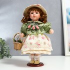 Кукла коллекционная керамика "Энни в нежно-мятном платье, шляпке и с корзинкой" 30 см - фото 9673398