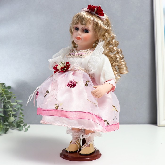 Кукла коллекционная керамика "Агата в бело-розовом платье и с цветами в волосах" 30 см - фото 1900105847