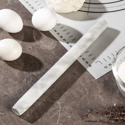 Скалка из мрамора Magistro, 25×2.2×2.2 см, белая