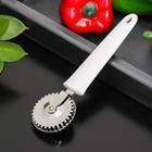 Нож для пиццы и теста Доляна «Сливки», ребристый, цвет белый - Фото 2