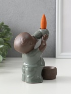 Подставка для благовоний TAKE IT EASY «Мальчик пьет», набор благовоний конусы, стелющийся дым, 13×8×9 см - Фото 2