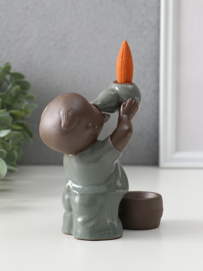 Подставка для благовоний TAKE IT EASY «Мальчик пьет», стелющийся дым, 13×8×9 см