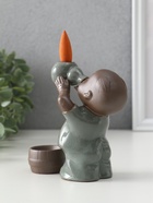 Подставка для благовоний TAKE IT EASY «Мальчик пьет», набор благовоний конусы, стелющийся дым, 13×8×9 см - Фото 3