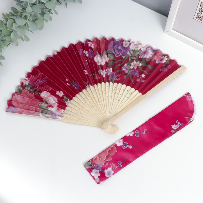 Веер бамбук, текстиль h=21 см "Цветы" с чехлом, бордовый - Фото 1