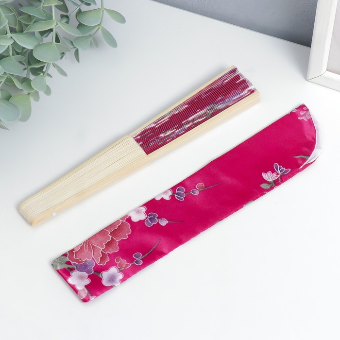 Веер бамбук, текстиль h=21 см "Цветы" с чехлом, бордовый - фото 1907423126
