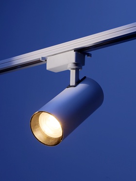 Трековый светильник Luazon lighting TSL-013, 30 Вт, 2100 Лм, 2800K, белый, свечение тёплое белое 7633404
