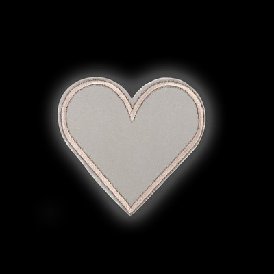 Светоотражающая термонаклейка «Сердце», 6,2 × 6 см, цвет серый, цена за 1 штуку