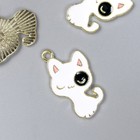 Декор для творчества металл, эмаль "Котёнок с пятном на глазу" белый 2,6х1,5 см - фото 109641826