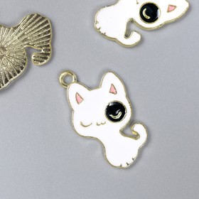 Декор для творчества металл, эмаль "Котёнок с пятном на глазу" белый 2,6х1,5 см