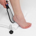 Тёрка для ног, лазерная, двусторонняя, с пилкой, прорезиненная ручка, 27 см, цвет чёрный - фото 24508034