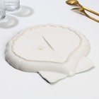 Блюдо керамическое для подачи «Морская ракушка», 27 х 25 см, цвет белый - Фото 3