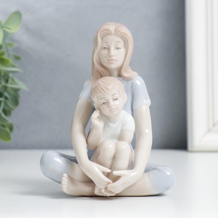 Сувенир керамика "Мама с сыном" 12х9х7,5 см