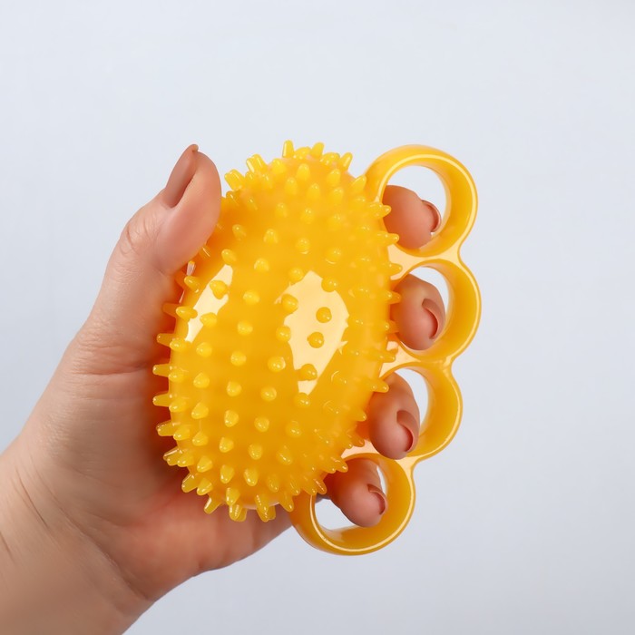 Массажёр «Мячик», с шипами, универсальный, 12 × 9 × 6 см, цвет жёлтый 27665